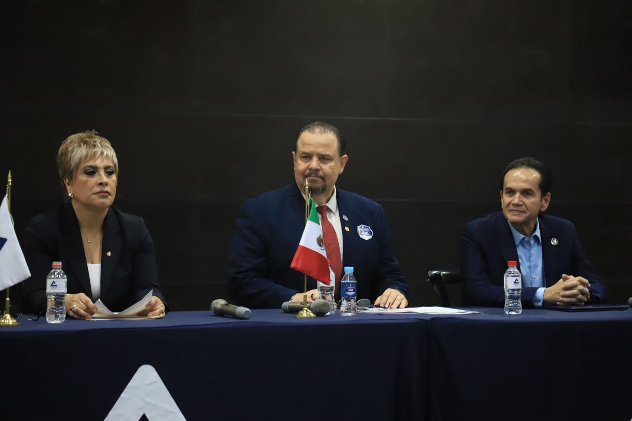 Candidatos para dirigir Canaco Culiacán.