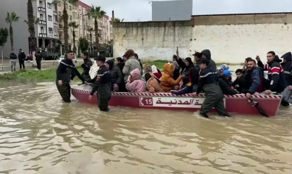 Inundaciones obligan a evacuaciones masivas en el norte de Marruecos
