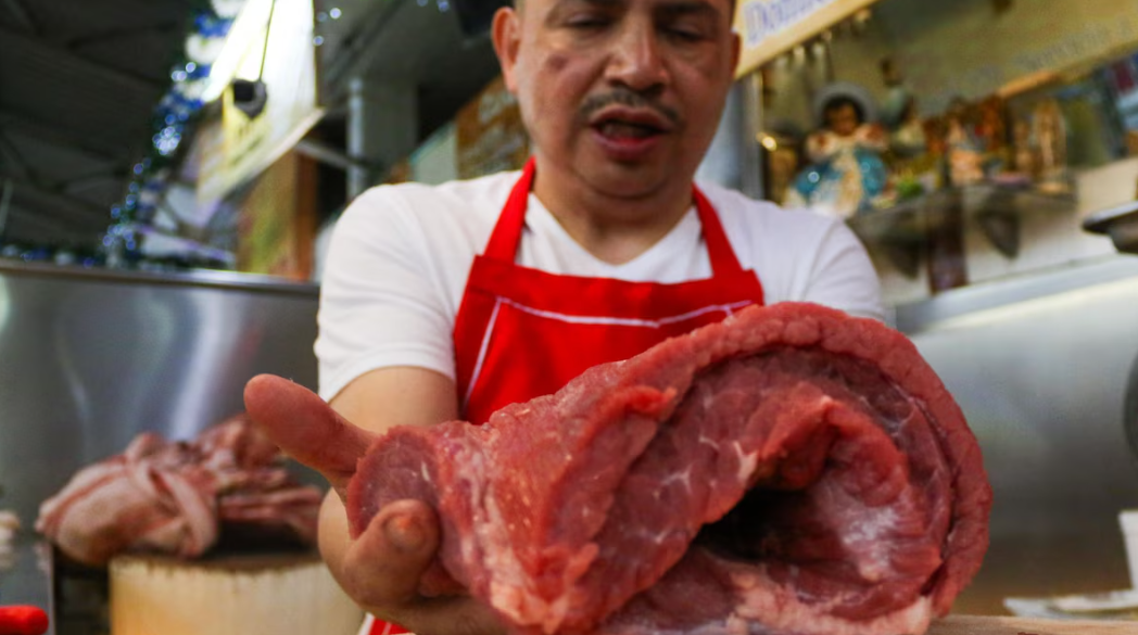 Bloqueo en EU impacta el mercado mexicano de carne y dispara precios históricos