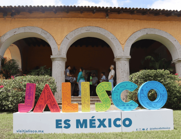 Jalisco anuncia reactivación económica y regreso a clases presenciales tras jornada violenta