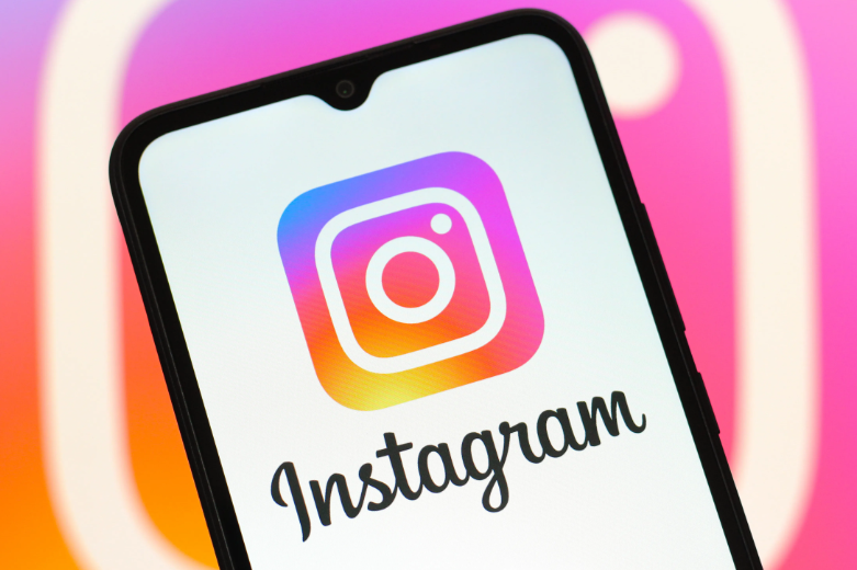 Padres recibirán notificaciones si sus hijos indagan sobre suicidio en Instagram