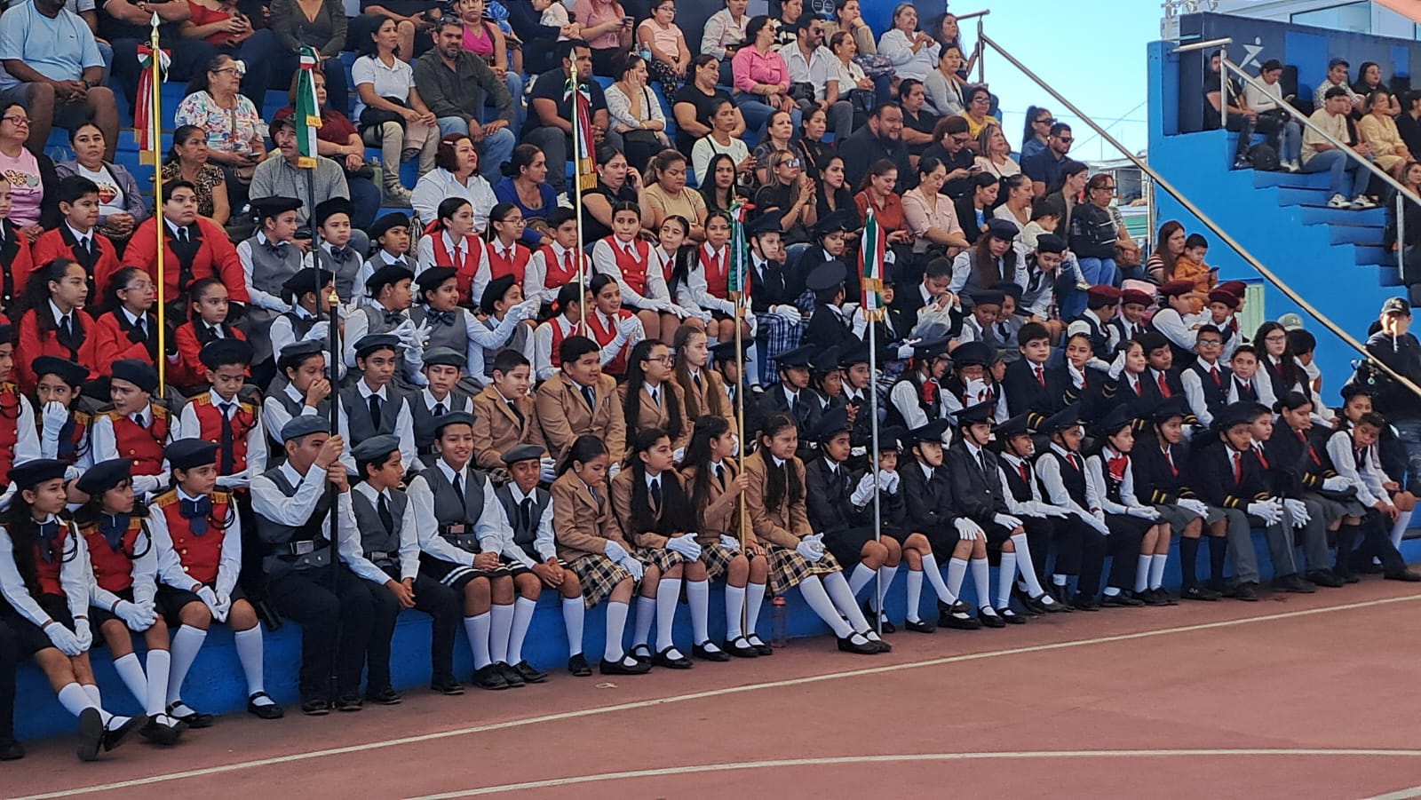 Escoltas de primarias de Mazatlán