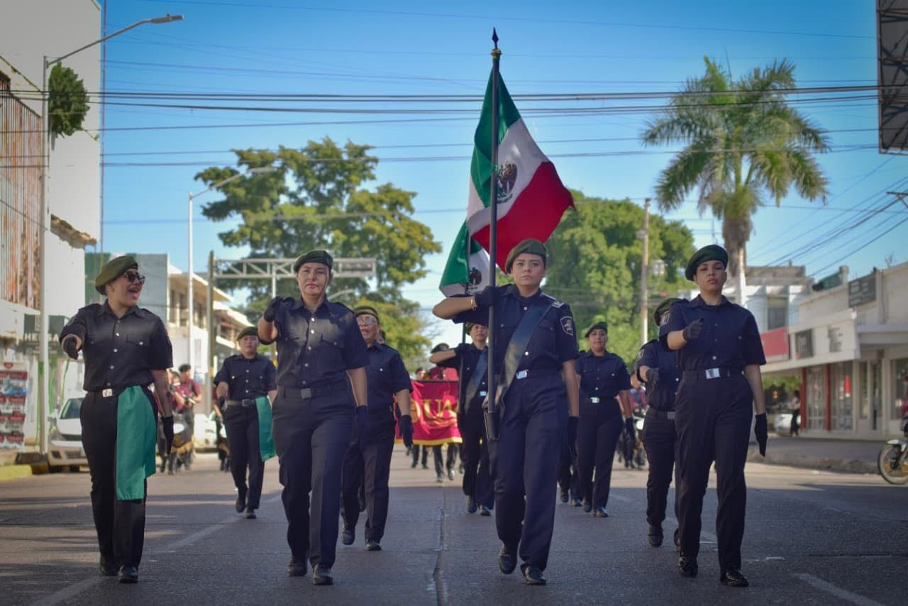 Desfile de Escoltas organizado por la dirección de Educación del Ayuntamiento de Ahome