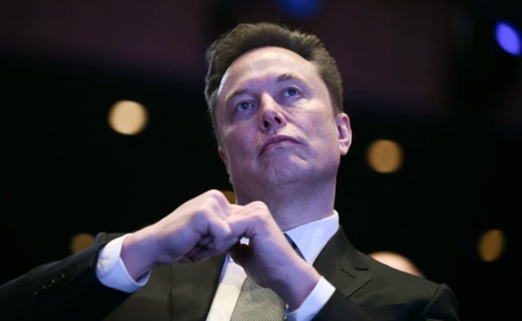 Musk prevé que la inteligencia artificial llegue al espacio en 3 años; revela ambicioso proyecto