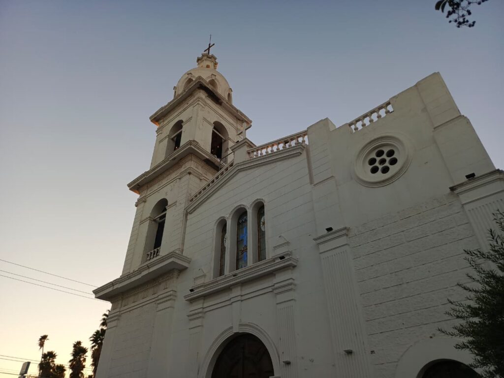 Familias asisten a segundo día del sitio de Jericó en Los Mochis-2