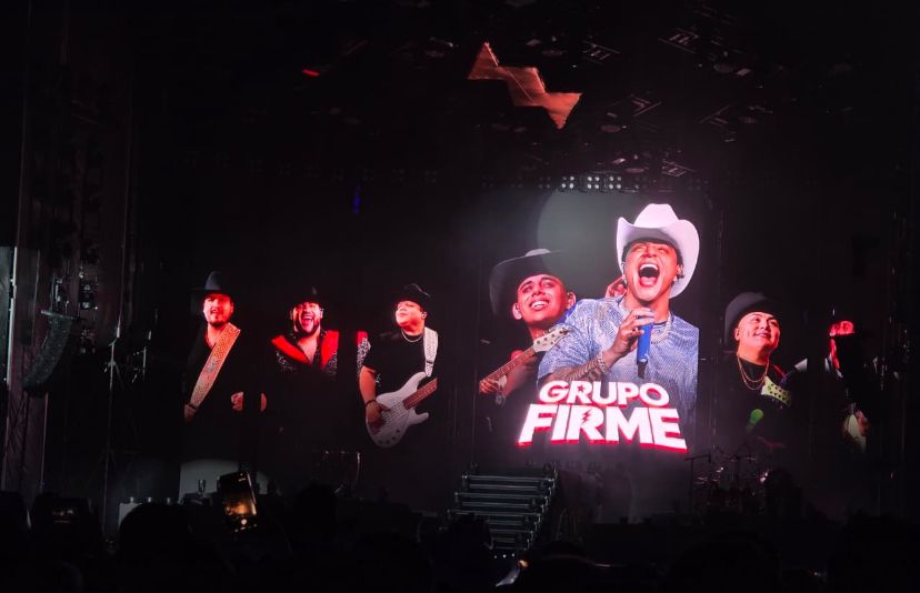 Concierto de Grupo Firme en Los Mochis.