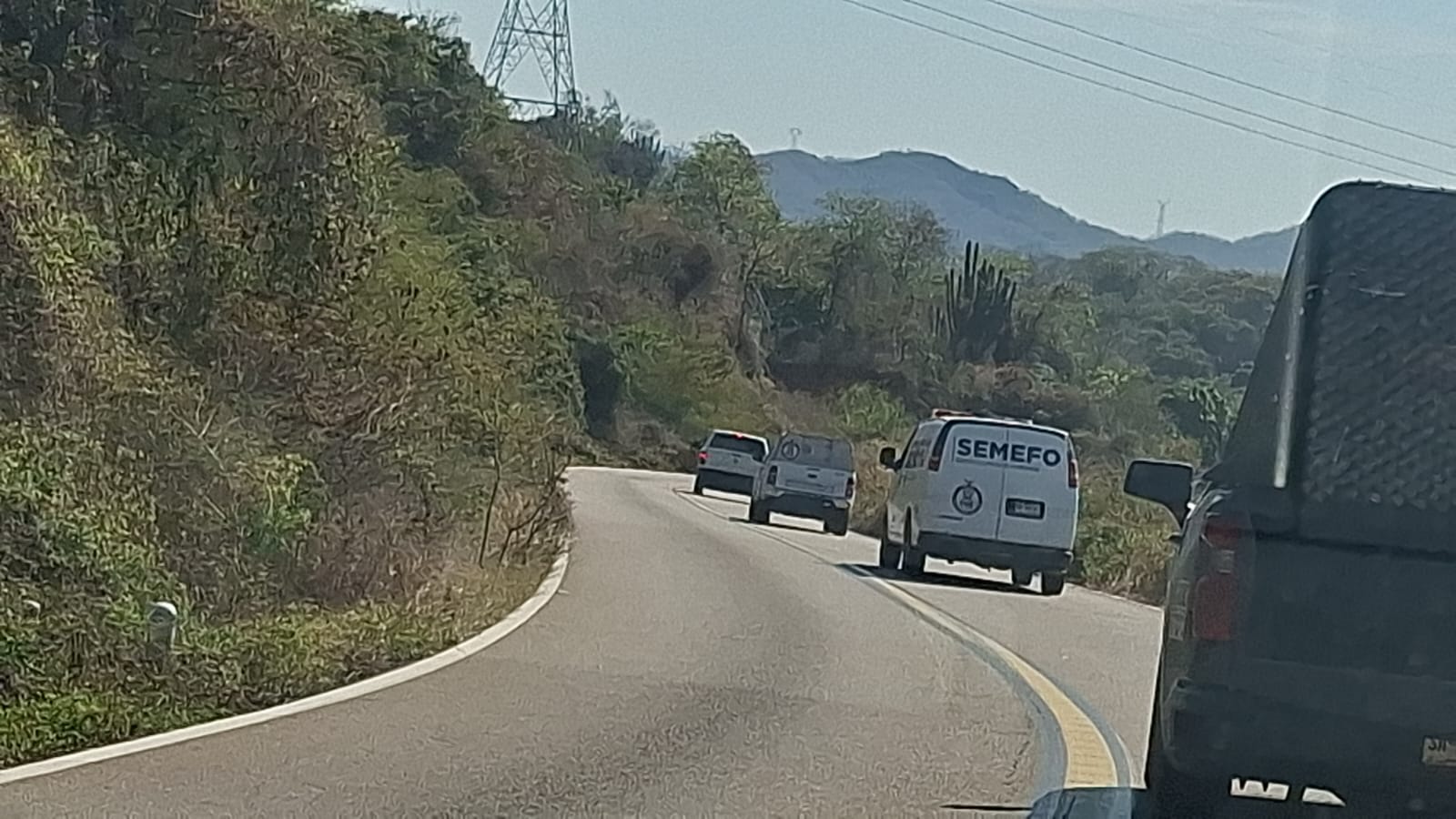 Localizan a dos personas sin vida cerca de Las Iguanas