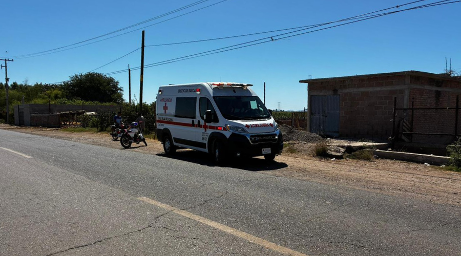 Ambulancia estacionada en vialidad