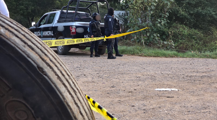 Unidad de policías municipales en una zona asegurada