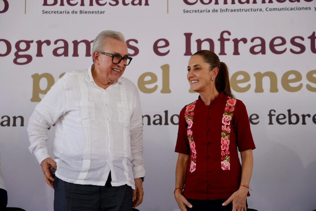 Rubén Rocha Moya y Claudia Sheinbaum Pardo en San Ignacio.