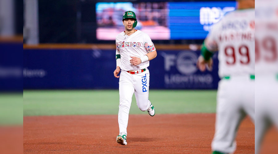 Joey Meneses en Serie del Caribe