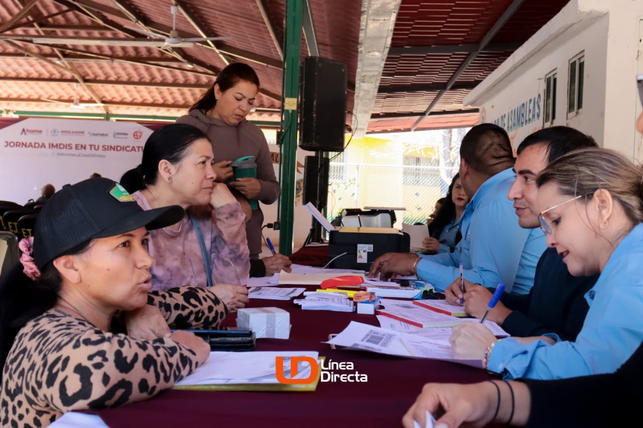 Elementos de IMDIS Ahome en jornada de apoyo a personas con discapacidad