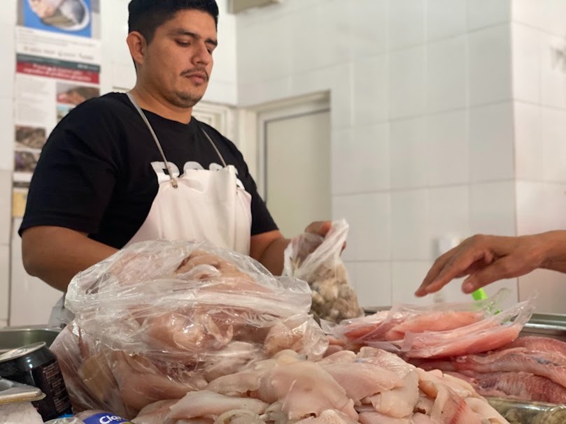 Vendedor de marisco en Guasave,