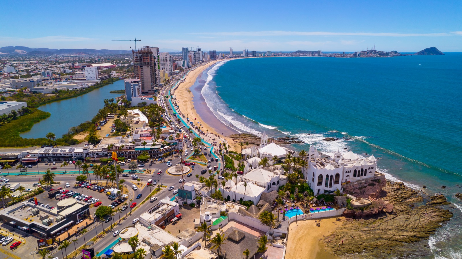 Imagen aérea del puerto de Mazatlán