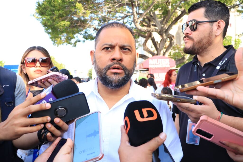 El secretario del Ayuntamiento de Mazatlán, Moisés Ríos Pérez