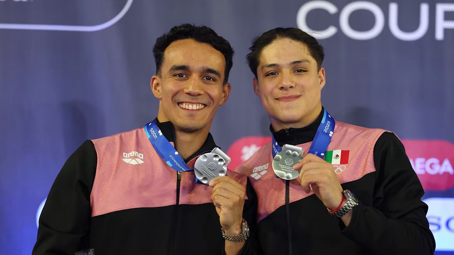 Osmar Olvera y Juan Celaya ganan plata en Mundial de Clavados 2026