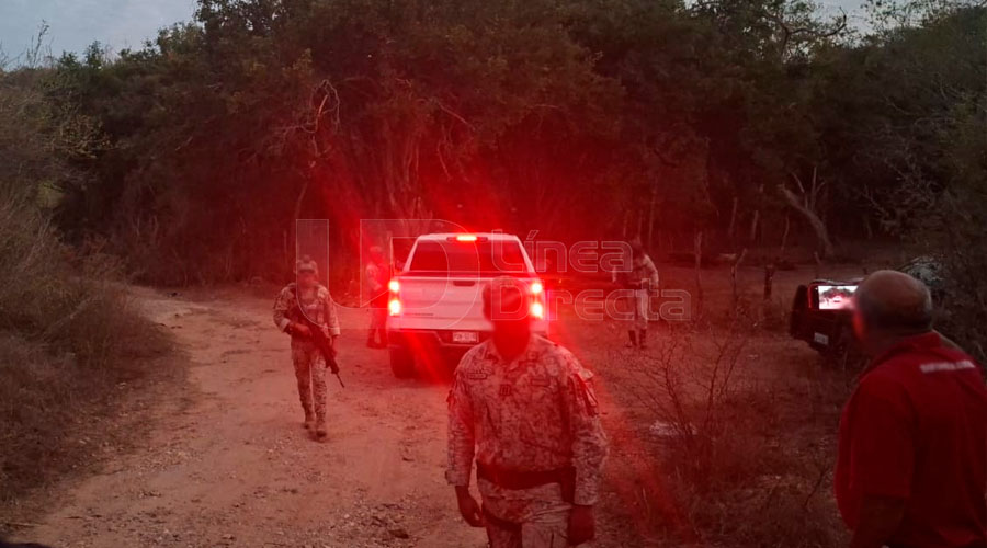 Peritos y policías trabajan en Fosa localizada en Concordia