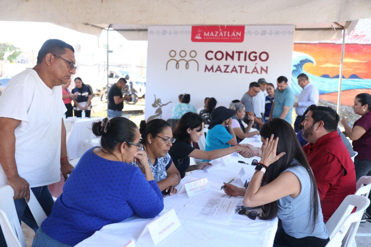 Programa Contigo Mazatlán en colonia Santa Elena