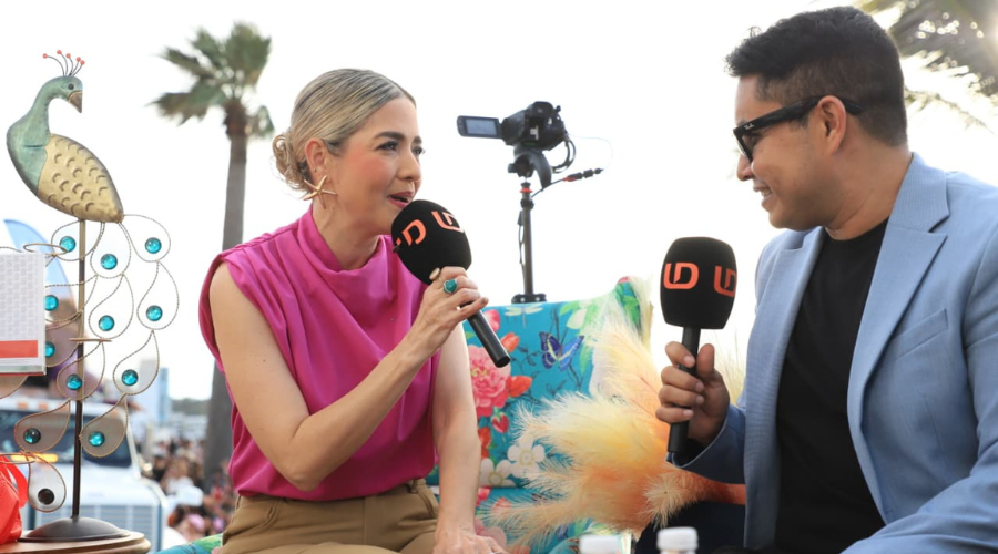 Alcaldesas de Mazatlán siendo entrevistada por Línea Directa