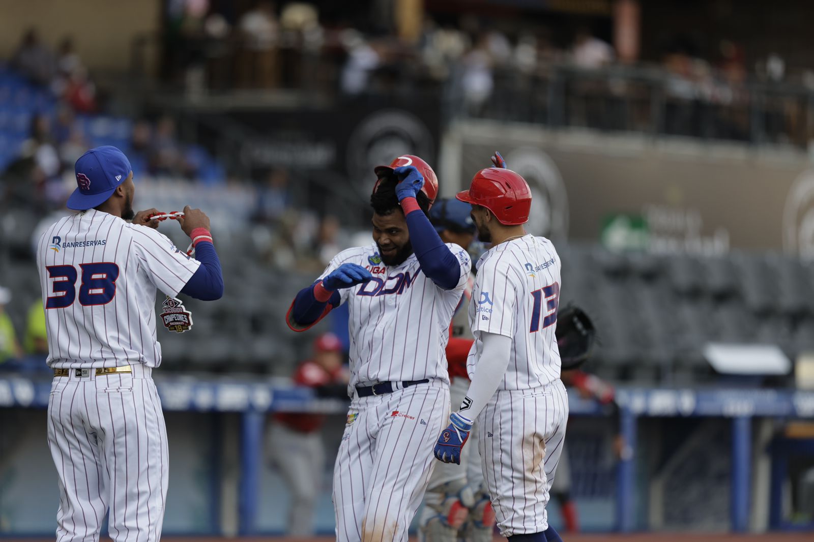 Jugadores de República Dominicana celebrando