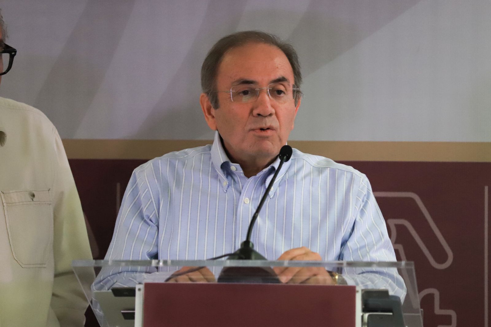 Santiago Inzunza Cázares. director general de Cobaes.