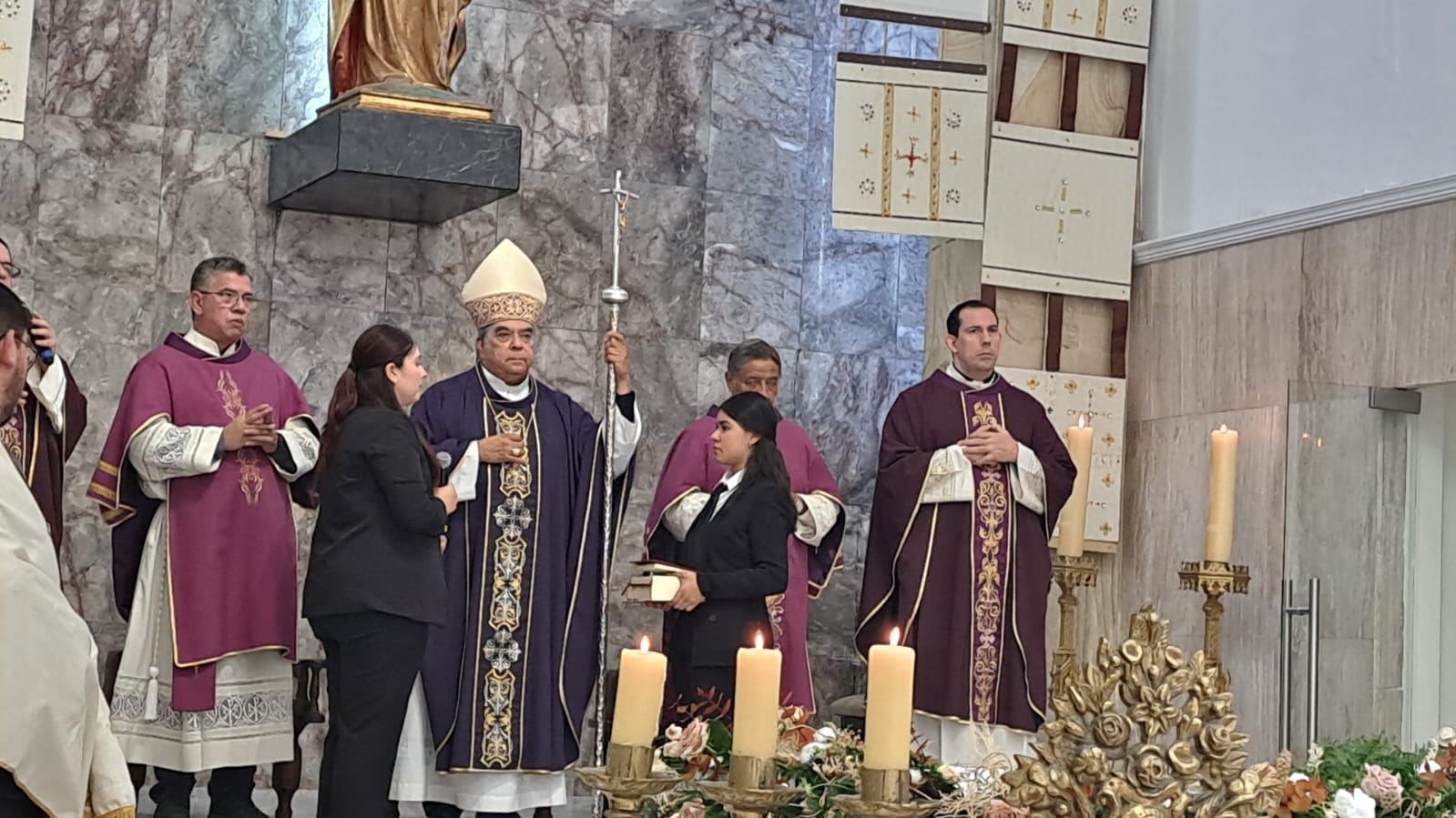 Tercer día del encuentro de oraciones Sitio de Jericó en la Parroquia del Sagrado Corazón de Jesús en Los Mochis.