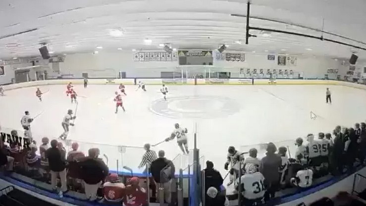 Tiroteo en partido de hockey en Rhode Island, EU, deja 3 muertos y varios heridos