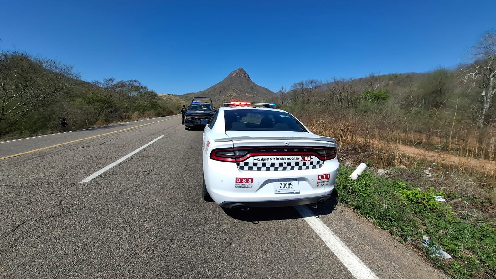 Guardia Nacional en el lugar donde fue encontrado el hombre sin vida.