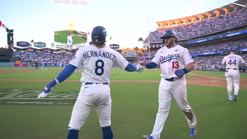 Enrique Hernández en Dodger Stadium