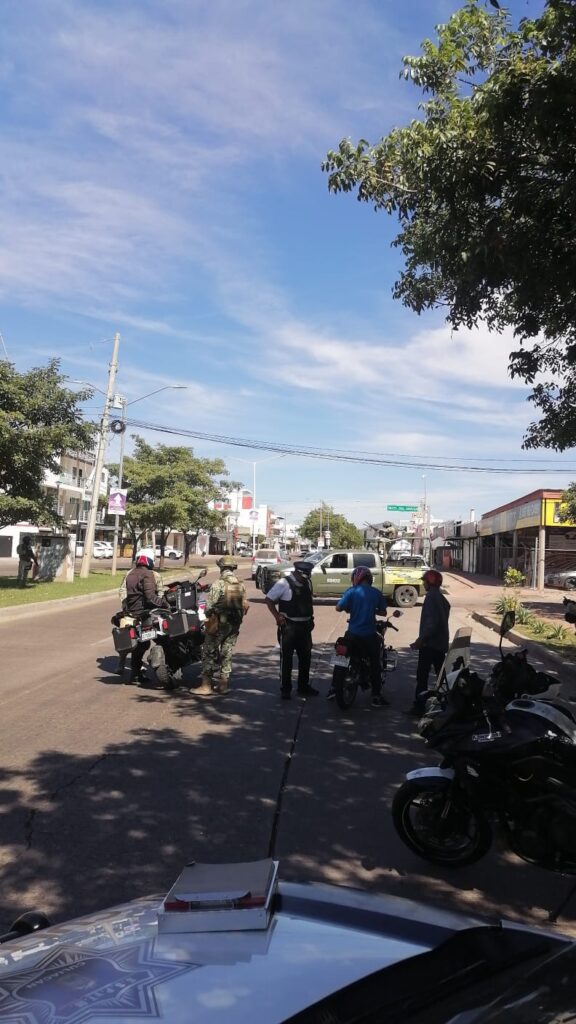 Aseguran motocicletas en Culiacán