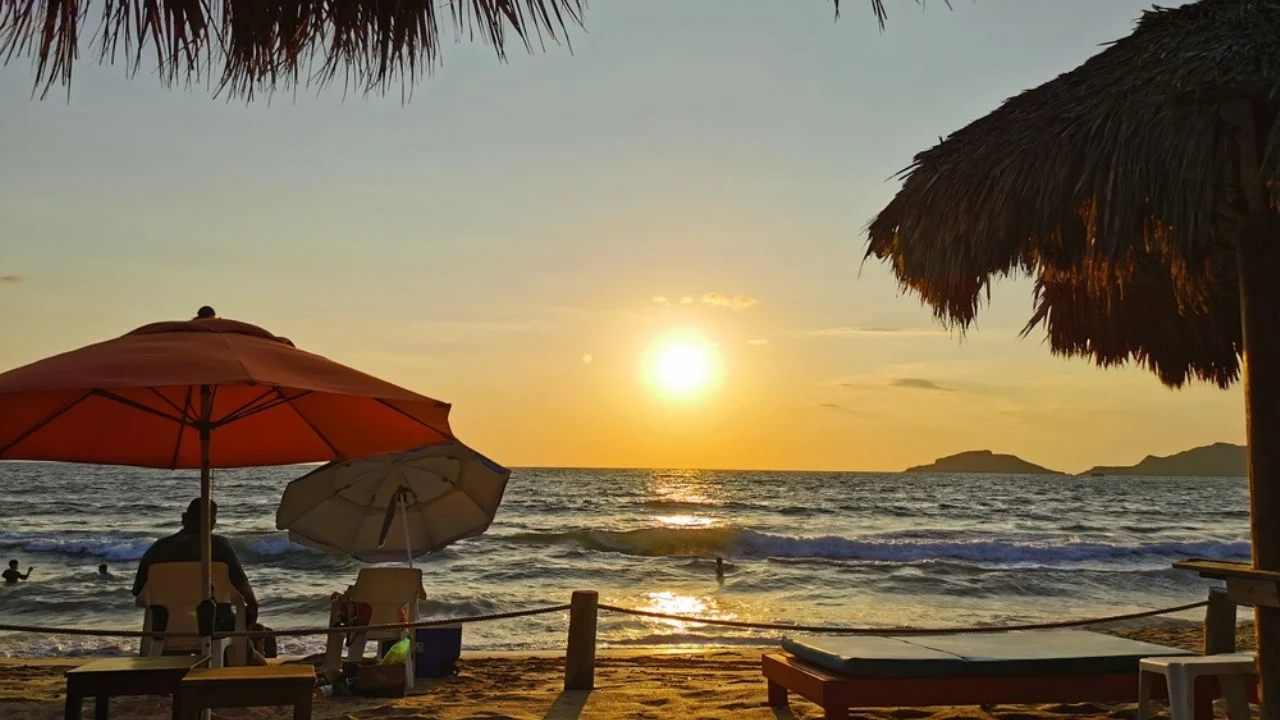 Atardecer en playa