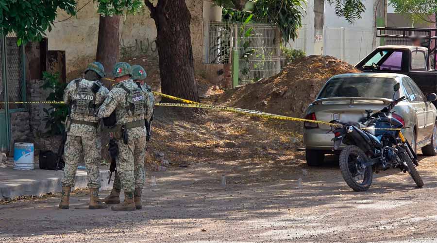 Elementos del Ejército Mexicano aseguran área donde se atendó contra un joven en Culiacán