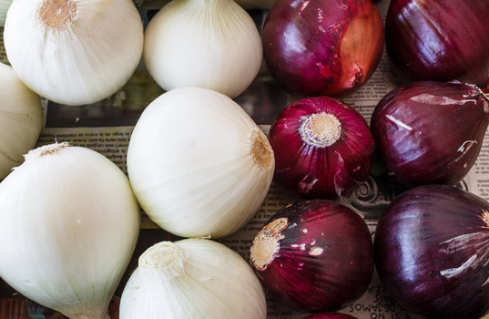 ¿Sabías que la cebolla puede ayudar a tu salud? Estos son sus beneficios