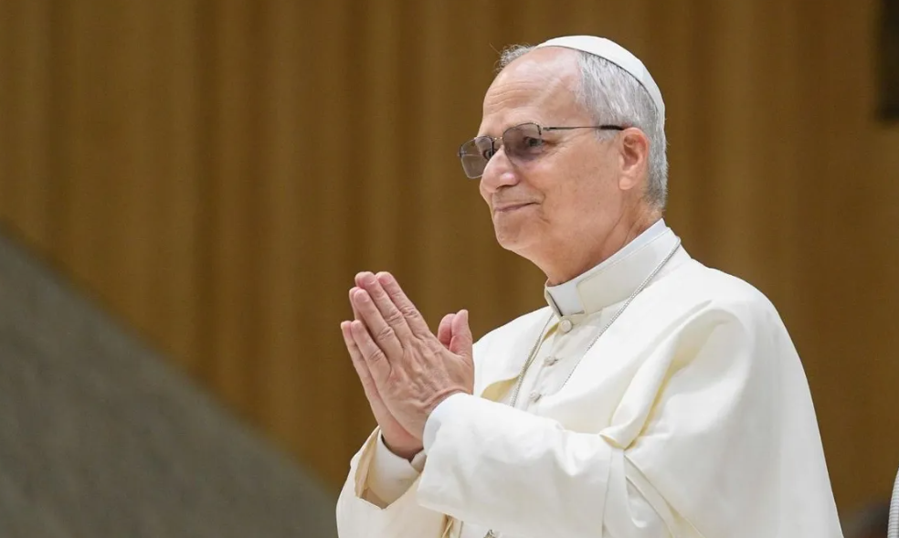 Llama el Papa a frenar la violencia y apostar por el diálogo en Medio Oriente
