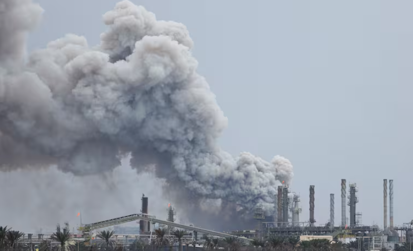 OMS advierte riesgo sanitario global por ataques a instalaciones nucleares en Irán e Israel