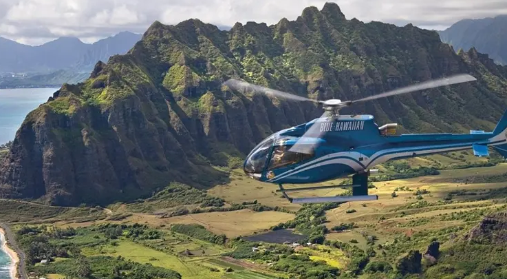 Tragedia en Kauai: choque de helicóptero turístico deja tres muertos