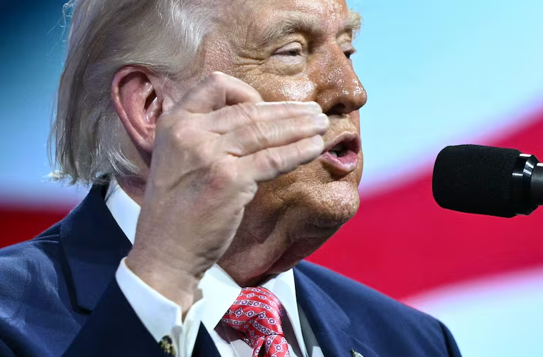 Trump anuncia acuerdo con Irán para tránsito en el estrecho de Ormuz