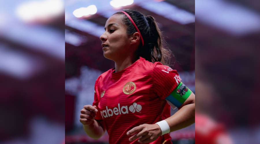 Cinthya Peraza, futbolista de los Diablos Rojos del Toluca