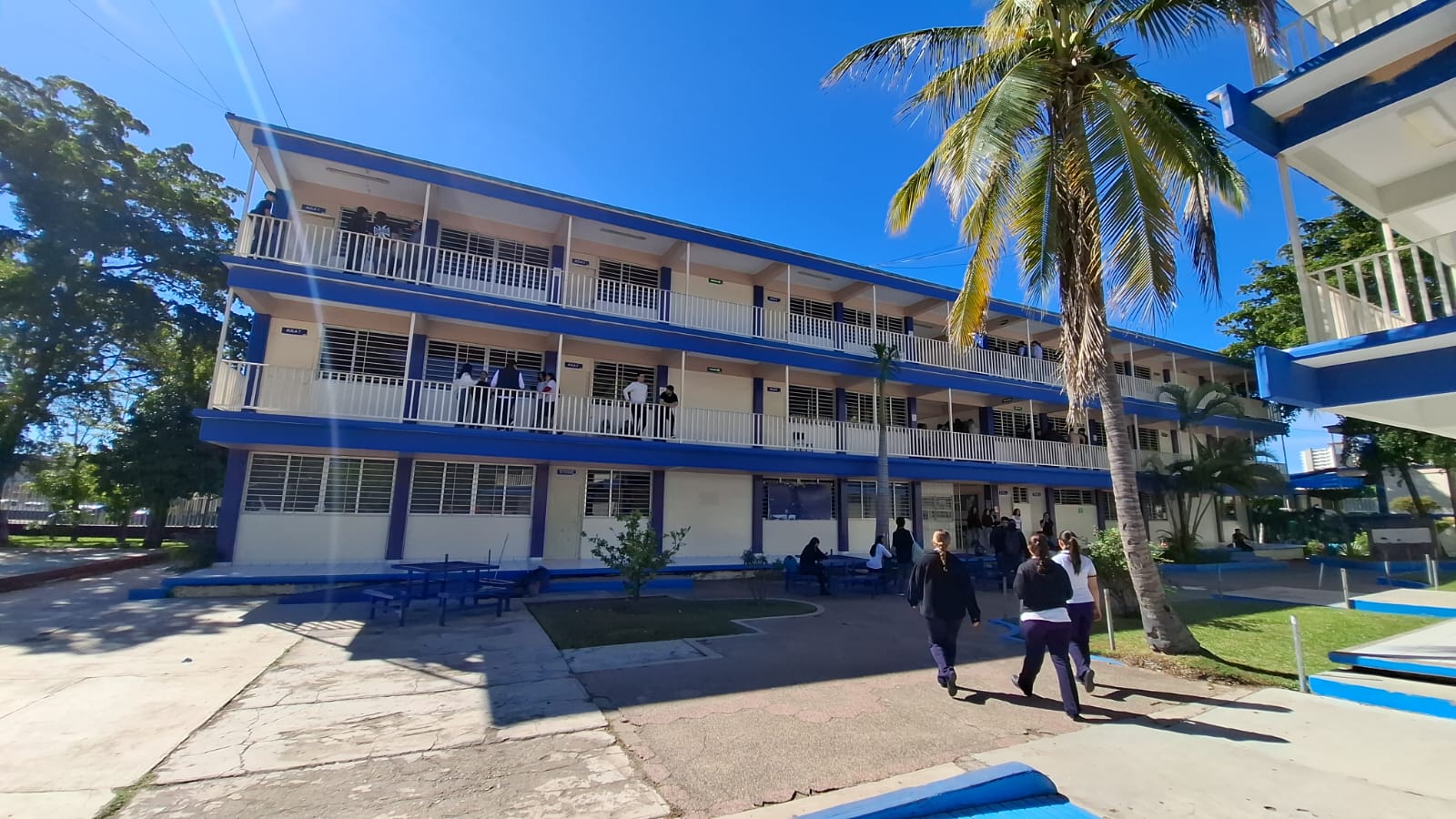 Niños y jóvenes, listos para disfrutar las vacaciones de Semana Santa