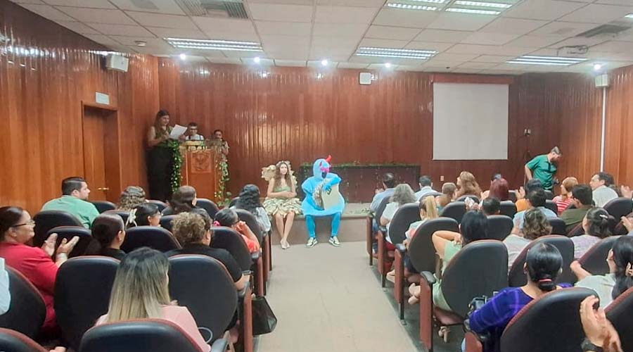 Convocatoria del evento de lectura bosque Serindipia
