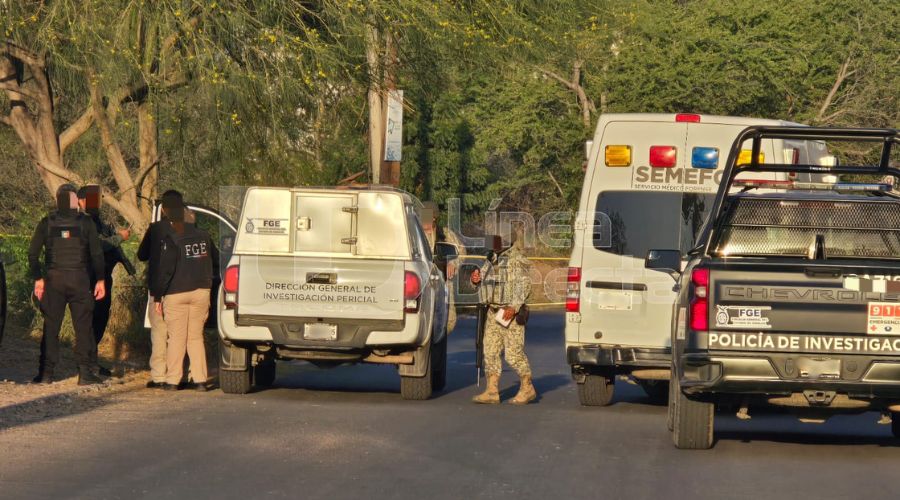 Unidades policiacas en una calle