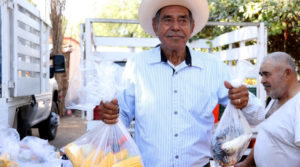 DIF Ahome entrega apoyos a familias de la comunidad El Ranchito