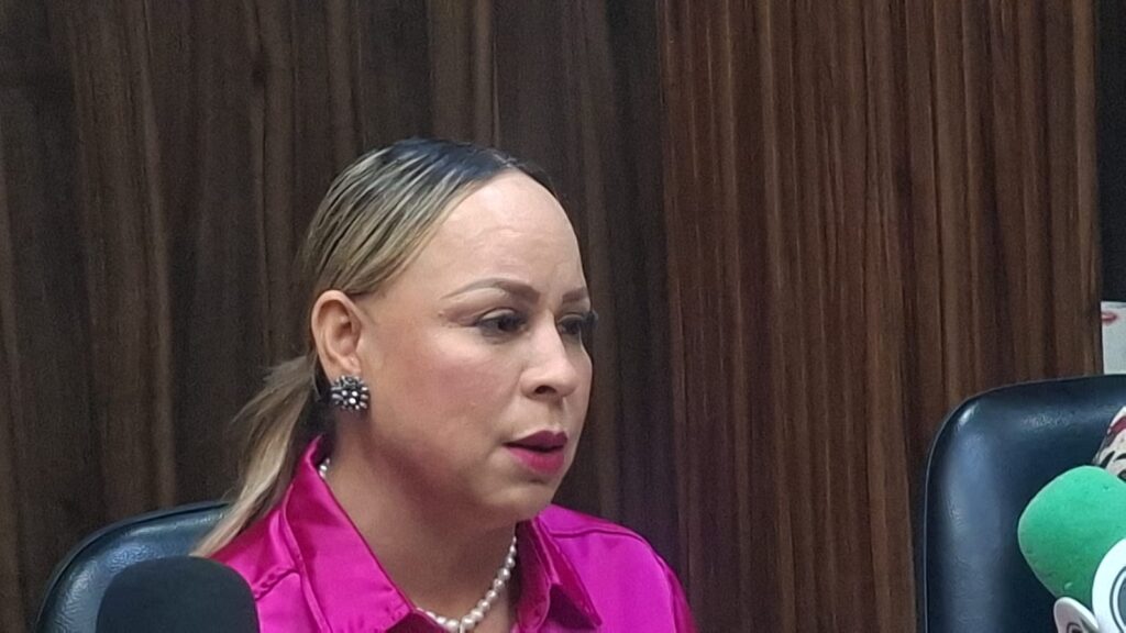 Dulce Ruz Castro, dirigente de Ammje Los Mochis