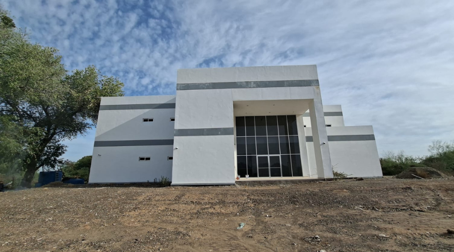 Edificio en proceso de construcción del Centro de Justicia en Guasave