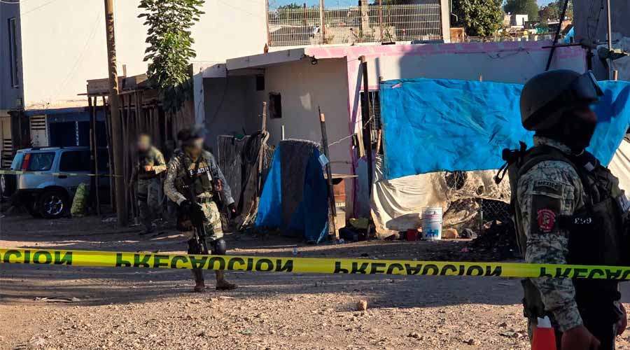 Elementos del Ejército Mexicano en la colonia Progreso, en Culiacán