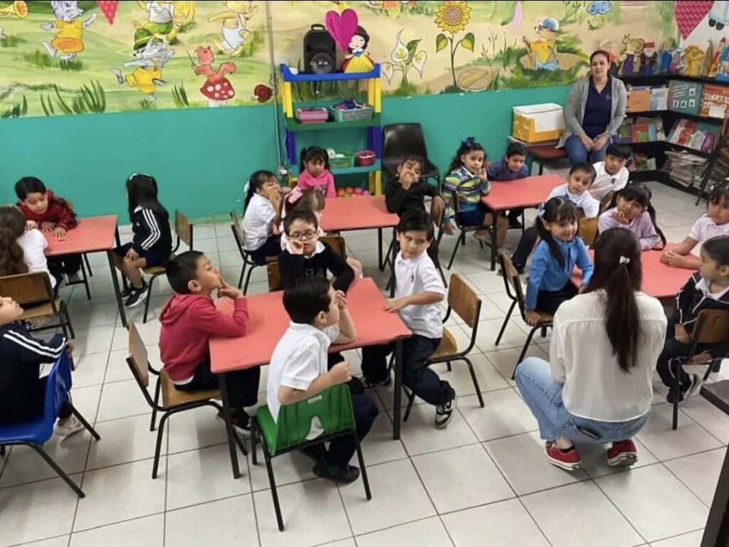 Niños en un aula