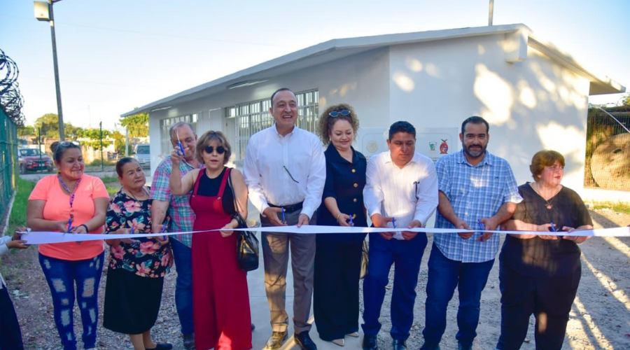 Alcalde y funcionarios de Ahome entregan nuevas aulas en centros comunitarios de Los Mochis