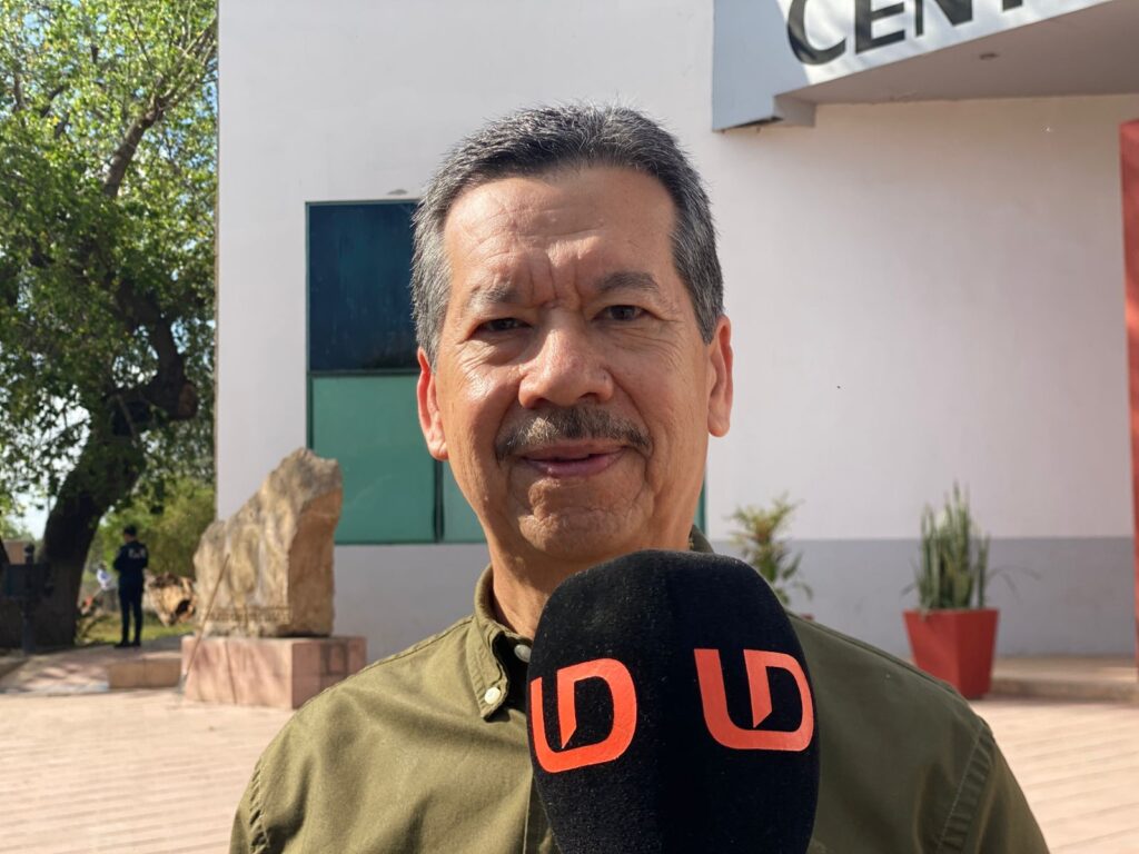 Everardo Cárdenas hablando para Línea Directa