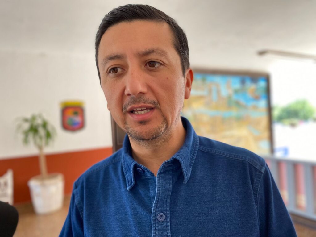 Feliciano Valle Sandoval, secretario del Ayuntamiento de Guasave