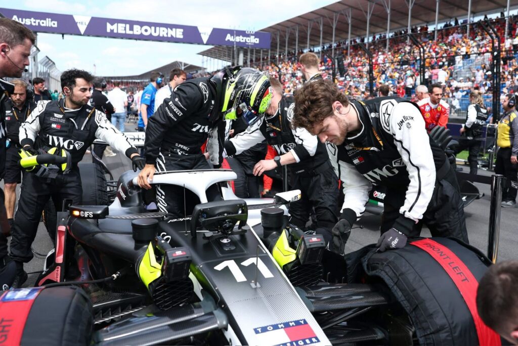 ¡Rivalidad a tope! Lawson arremete contra “Checo” Pérez en el GP de Australia